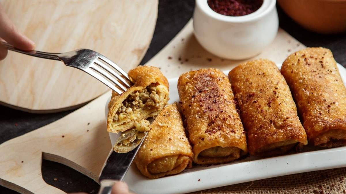 Как приготовить блины с мясом: домашний рецепт Как приготовить блины с мясом: домашний рецепт