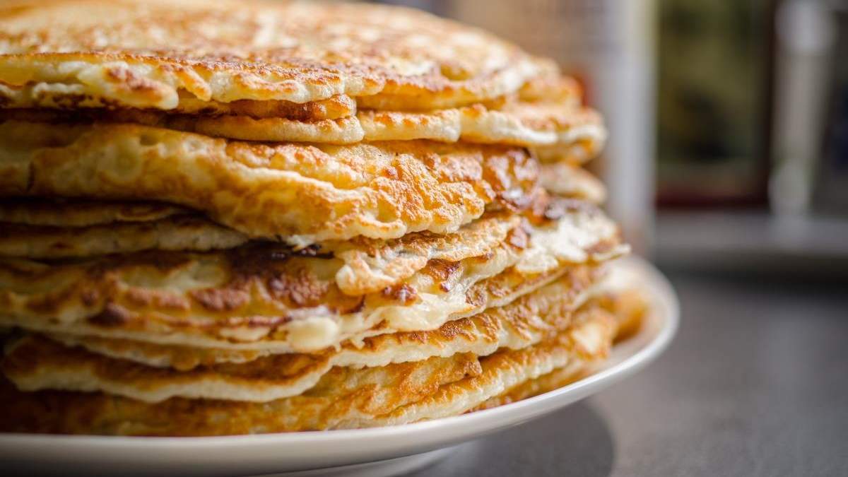 Ленивые блины с курицей в духовке: рецепт Тани Литвиновой Ленивые блины с курицей в духовке: рецепт Тани Литвиновой