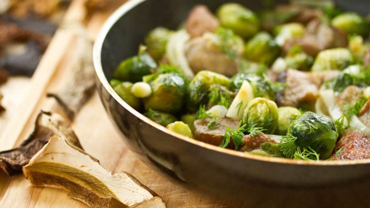 Рецепты с брюссельской капусты: с чесноком, с ветчиной, диетическое пюре
