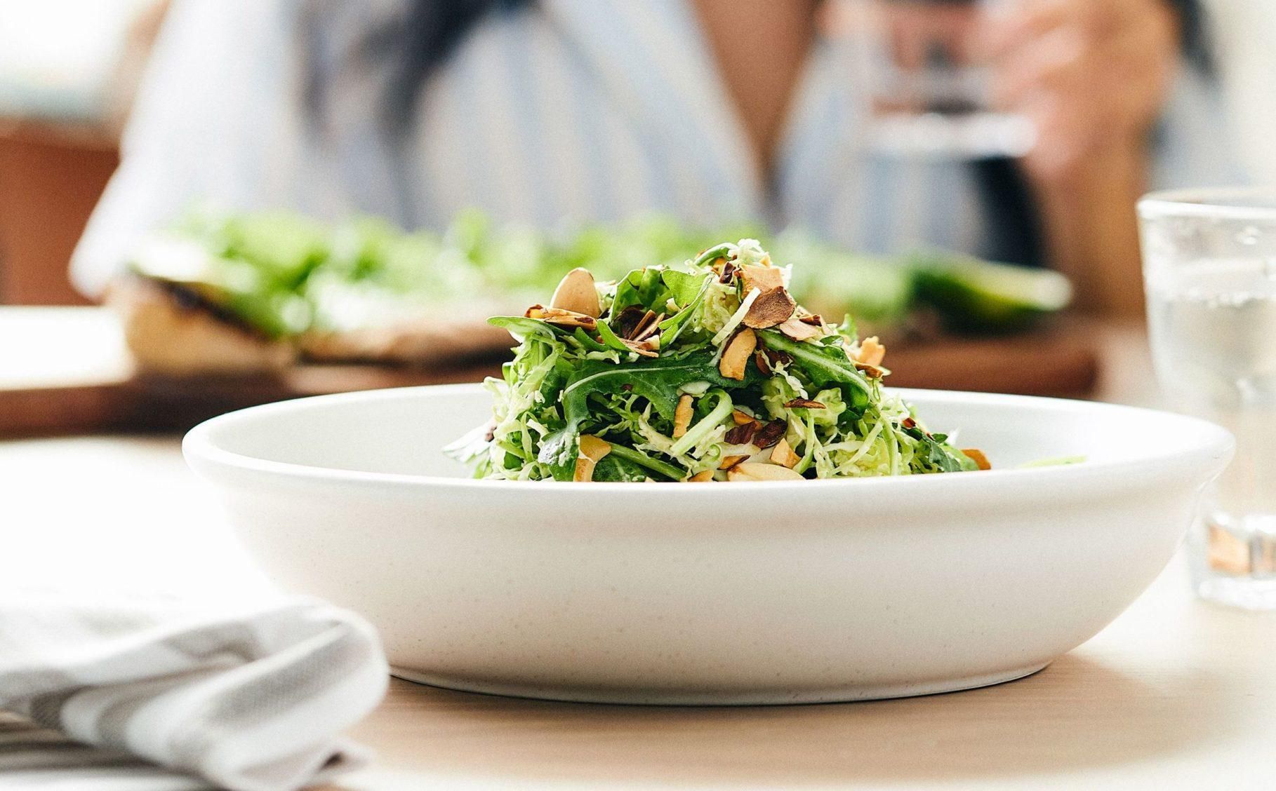 Святкові дієтичні салати з куркою: прості рецепти Святкові дієтичні салати з куркою: прості рецепти