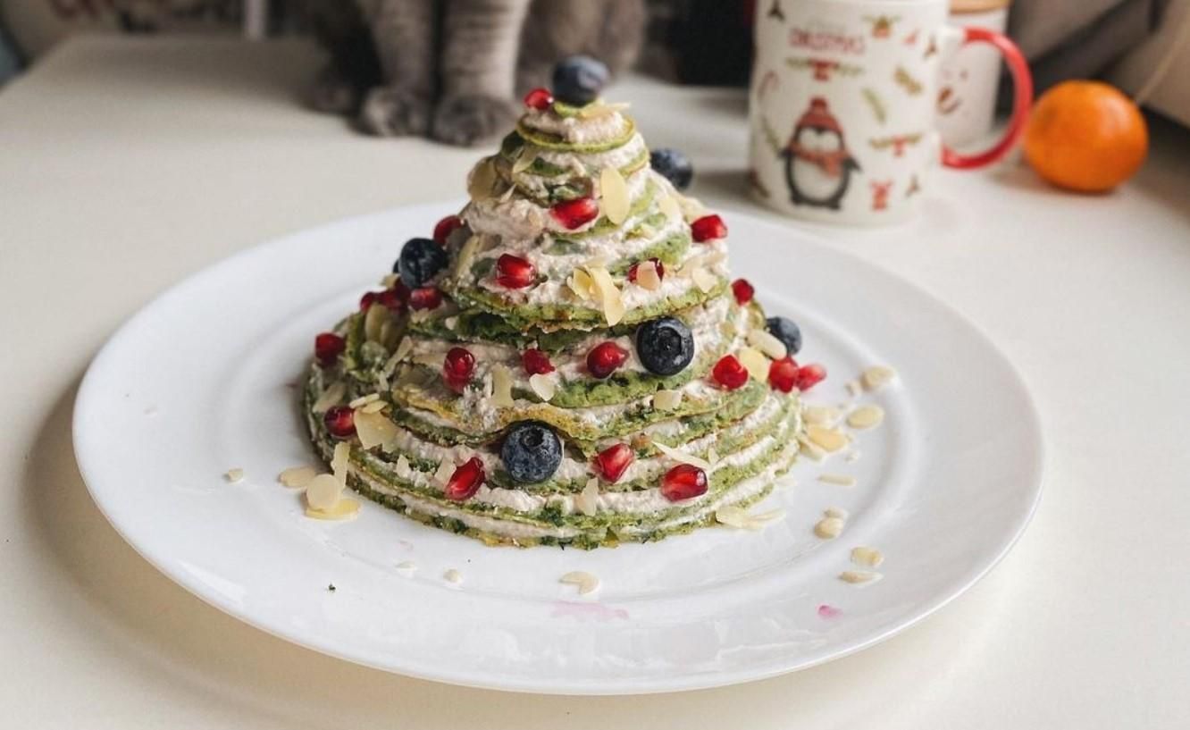 Блинная елка: рецепт шпинатных блинов Блинная елка: рецепт шпинатных блинов