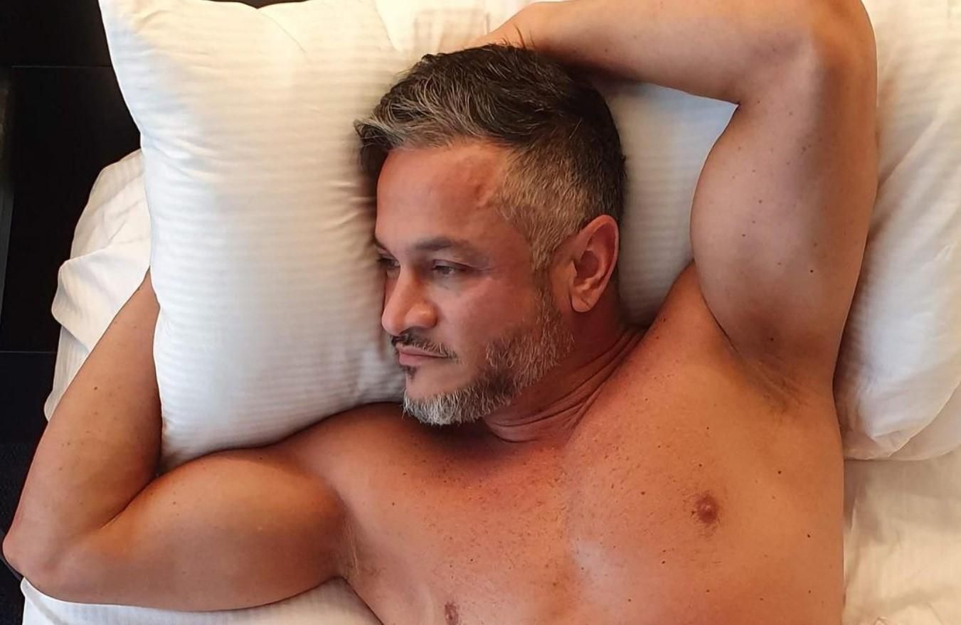 Ектор Хіменес-Браво повністю оголився Ектор Хіменес-Браво повністю оголився