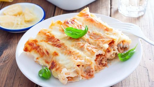 Каннеллоні з курячим фаршем: дієтичний рецепт приготування італійської страви у духовці