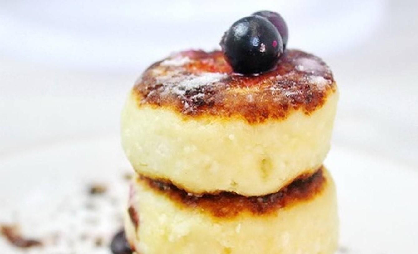 Рецепт домашніх сирників від Володимира Троцького Рецепт домашніх сирників від Володимира Троцького