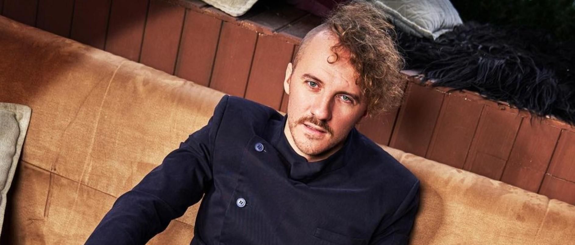 Евгений Клопотенко готовит салат с мандаринами и авокадо: видео Евгений Клопотенко готовит салат с мандаринами и авокадо: видео