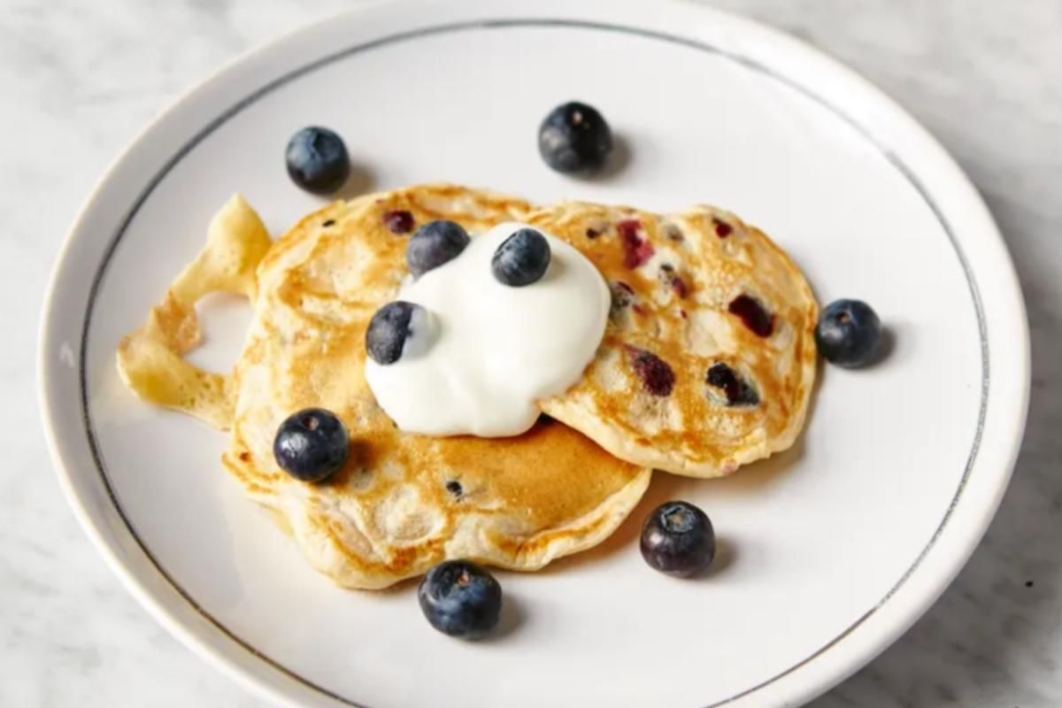 Рецепт оладий с фруктами от Джейми Оливера Рецепт оладий с фруктами от Джейми Оливера