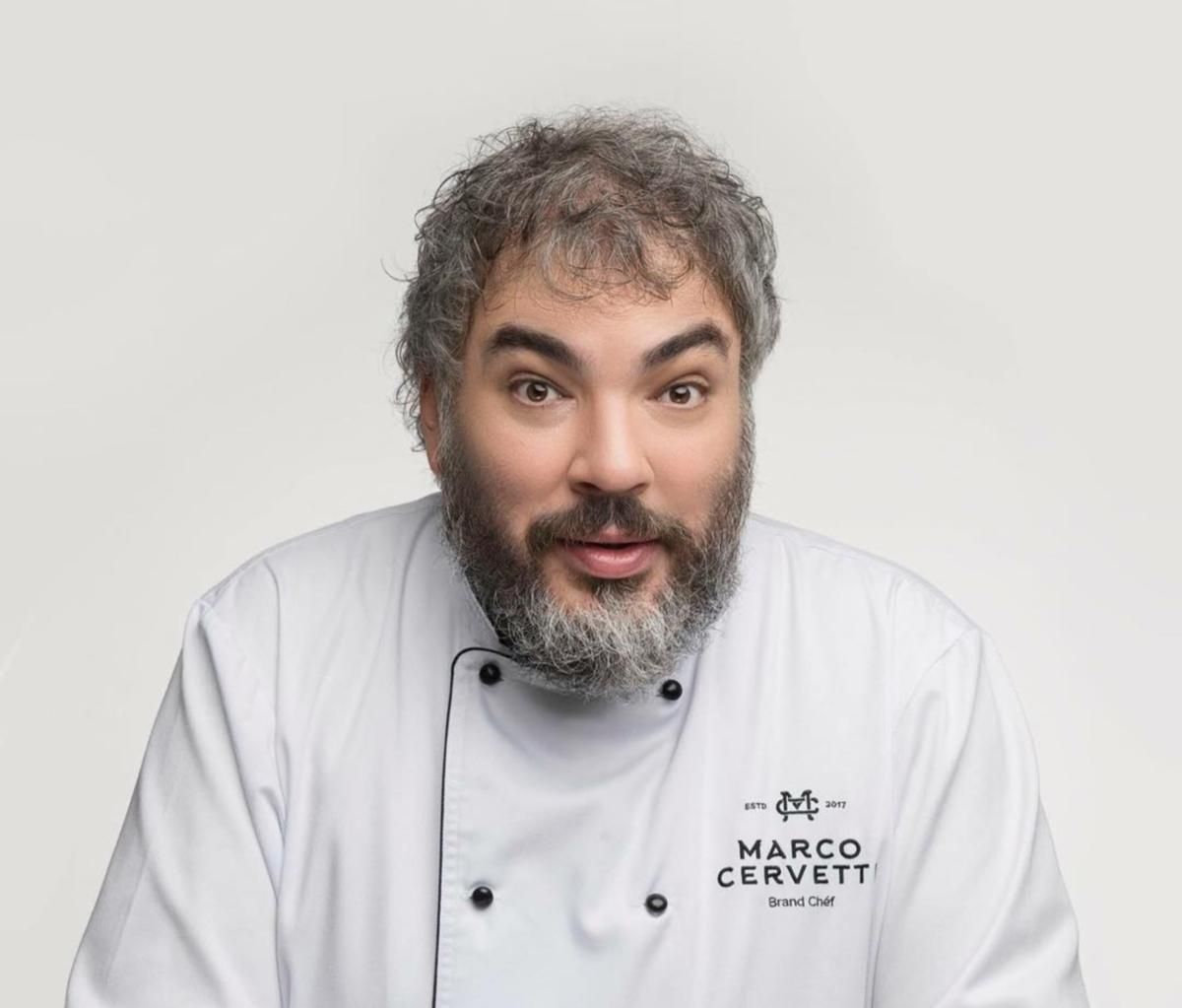 Марко Черветті готує котлету по-київськи: відео  Марко Черветті готує котлету по-київськи: відео