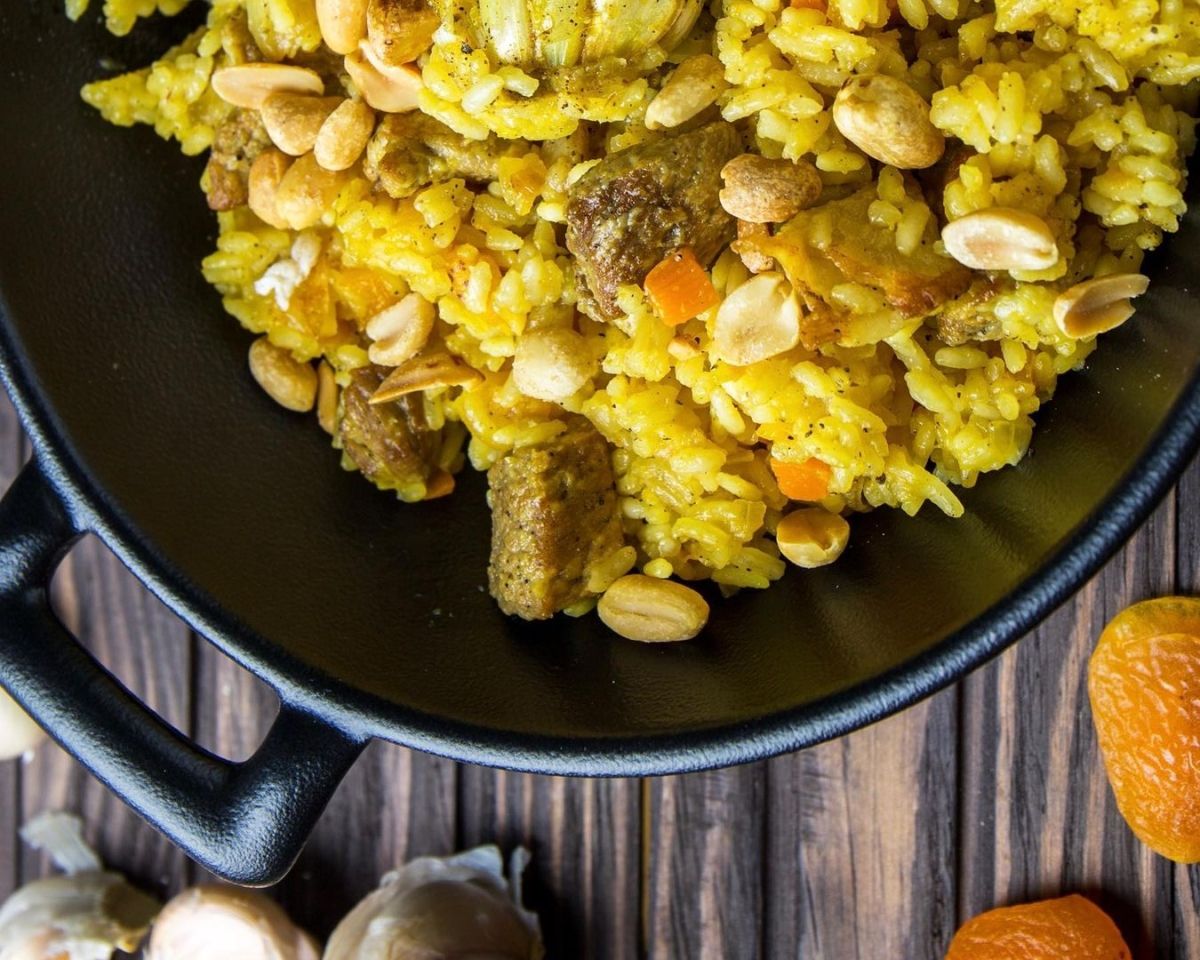 Рецепт плову з курагою та арахісом від Клопотенка: відео Рецепт плову з курагою та арахісом від Клопотенка: відео