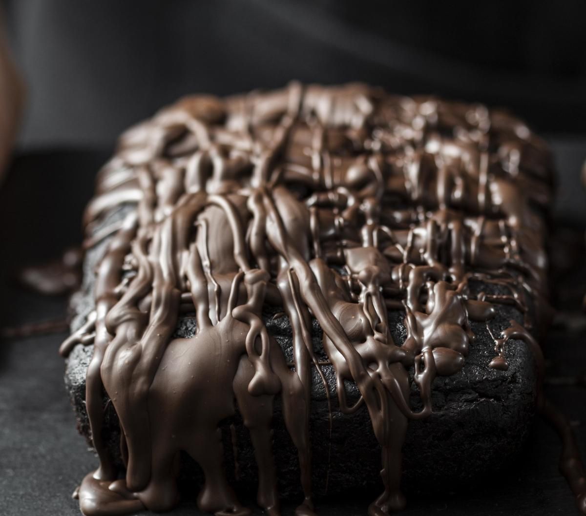 Шоколадный торт Захер: рецепт от Евгения Клопотенко