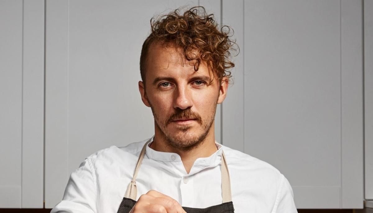 Рецепт шарлотки від Євгена Клопотенка Рецепт шарлотки від Євгена Клопотенка