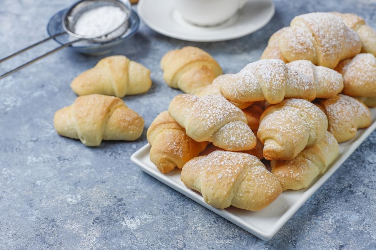Постные рогалики с повидлом: рецепт Постные рогалики с повидлом: рецепт