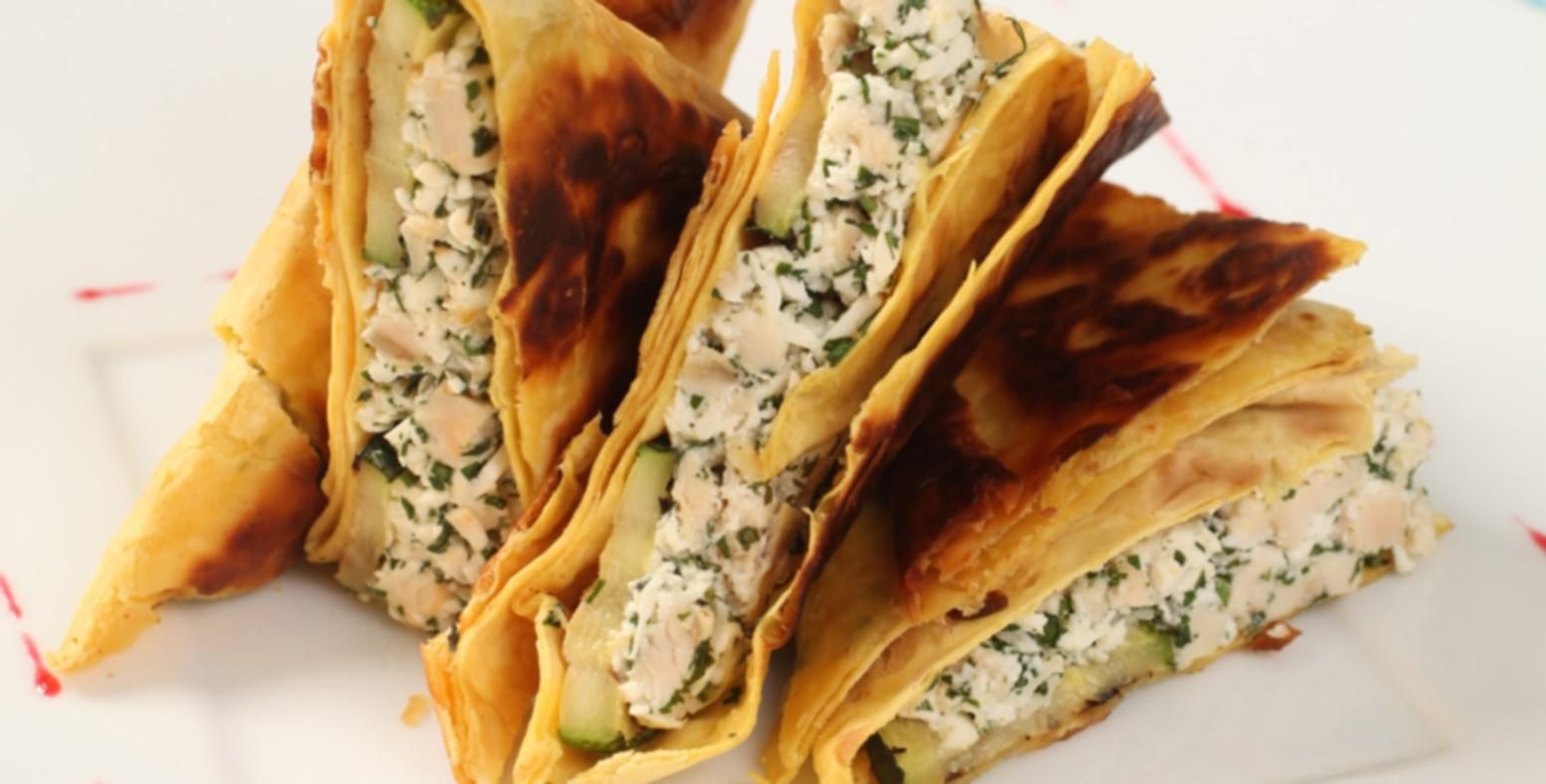 Рецепт лаваша з бринзою та курятиною Рецепт лаваша з бринзою та курятиною