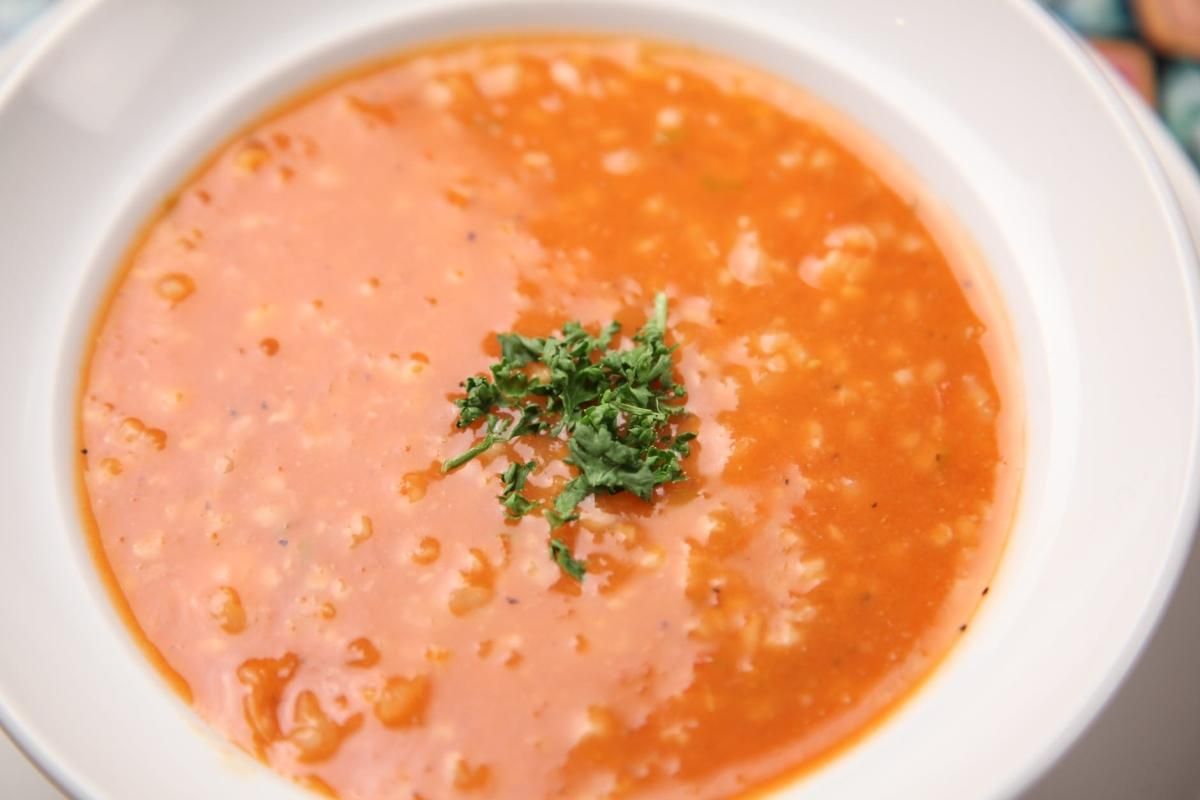 Рецепт пісного супу із сочевицею та імбиром