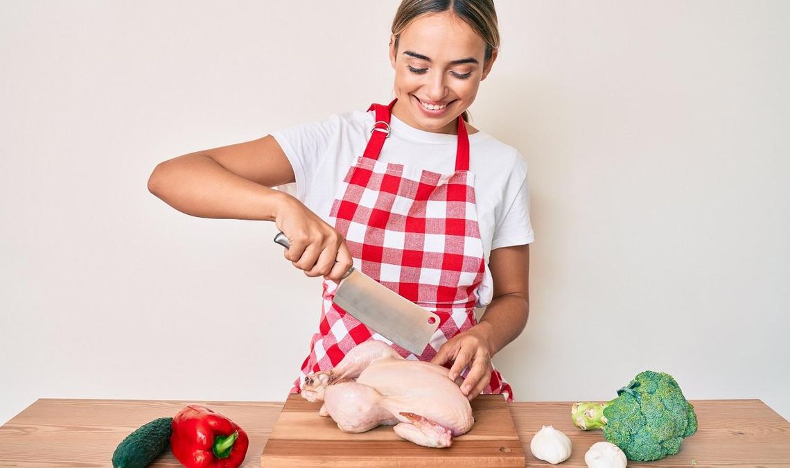 Почему украинки выбирают мясо курицы – спросили у них