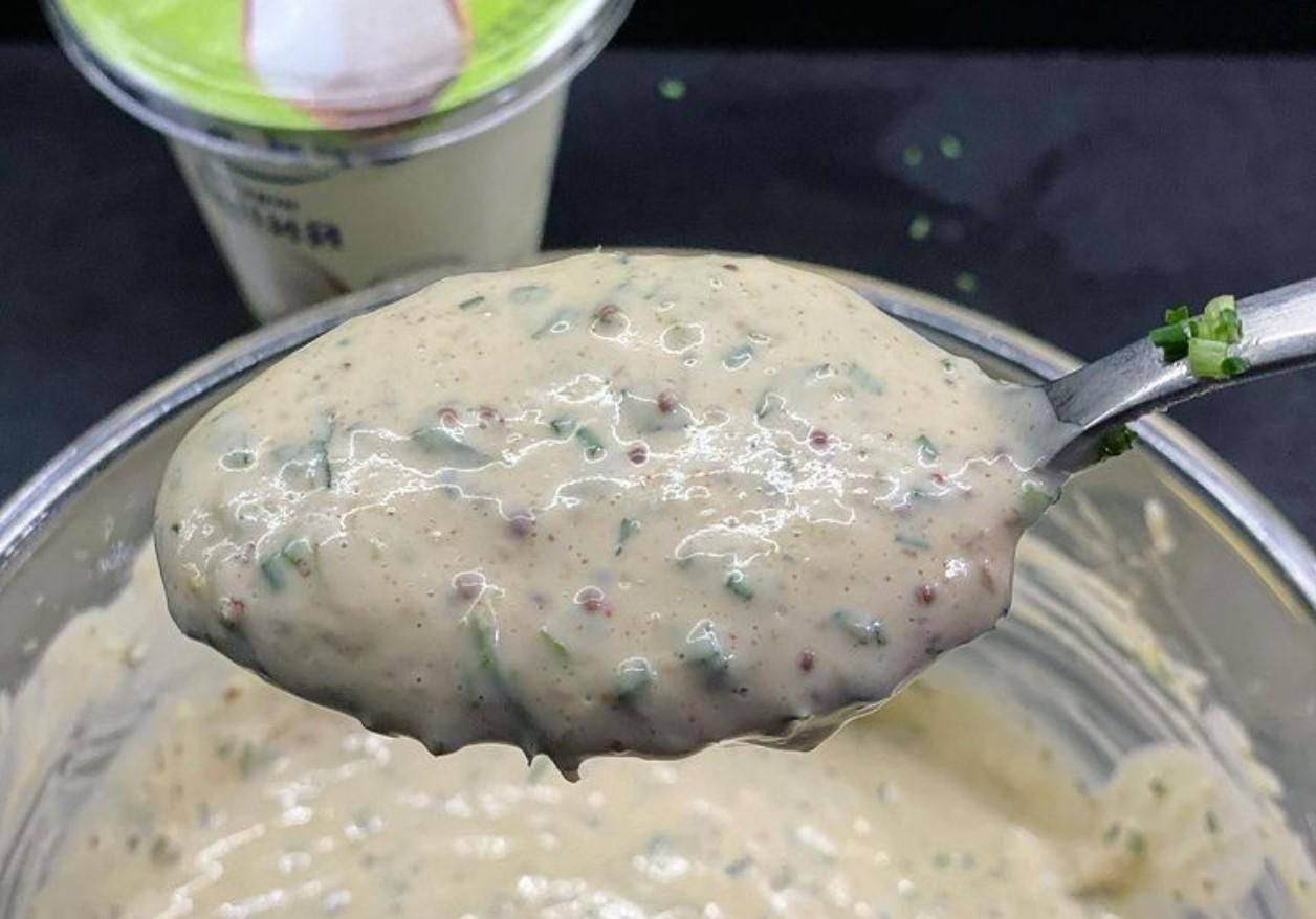 Рецепт соуса для салата Кобб от Владимира Ярославского Рецепт соуса для салата Кобб от Владимира Ярославского