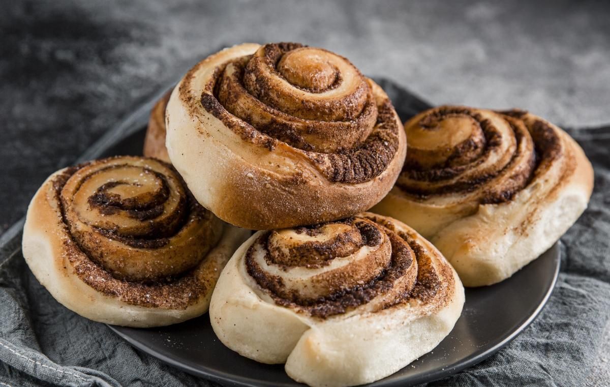 Постные булочки с корицей: домашний рецепт Постные булочки с корицей: домашний рецепт