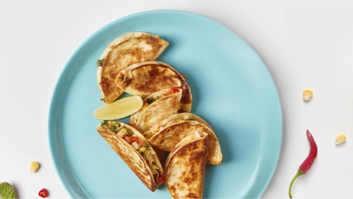Кесадилья с курицей и кориандром рецепт Кесадилья с курицей и кориандром рецепт