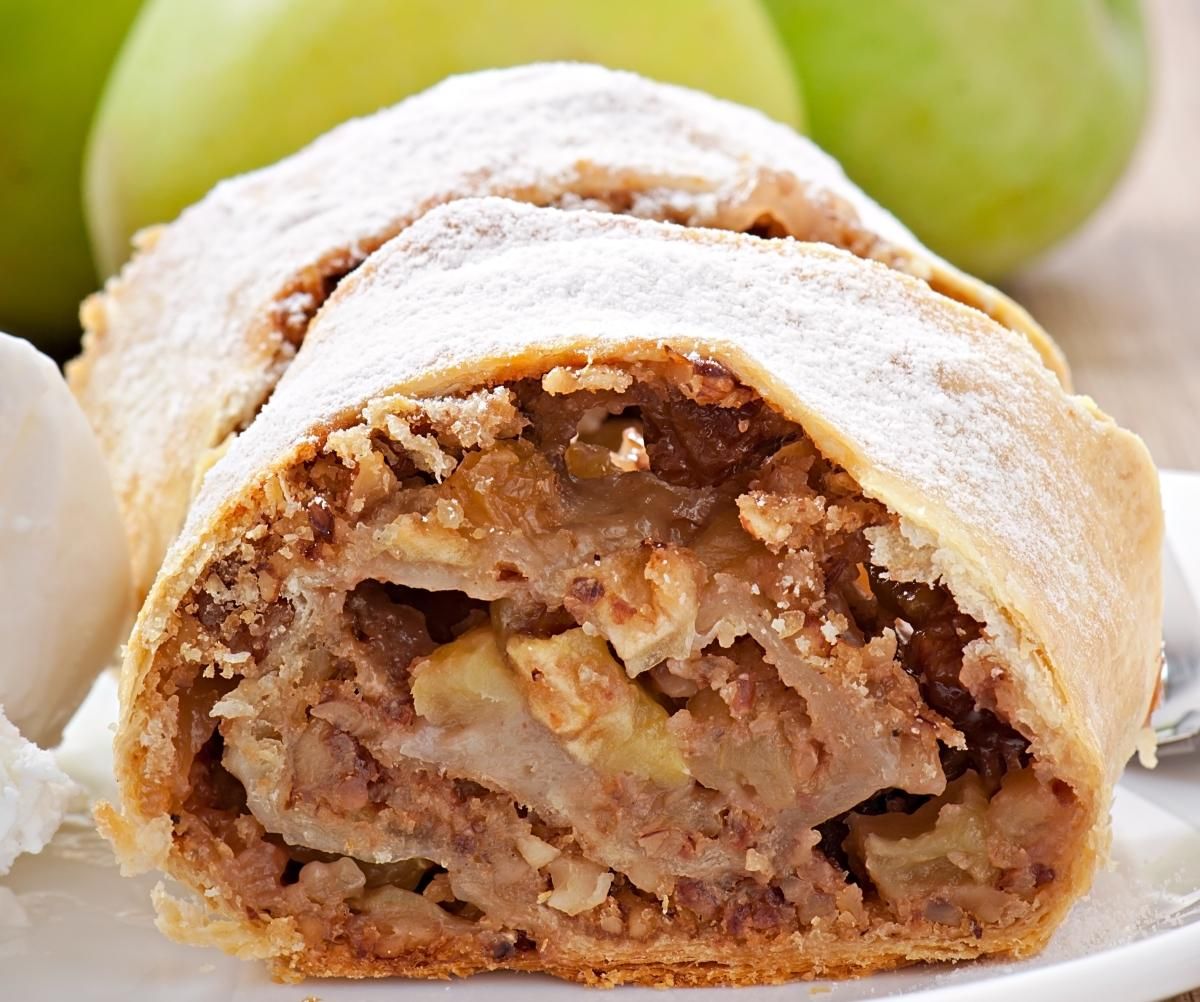 Рецепт пісного штруделя з яблуками Рецепт пісного штруделя з яблуками