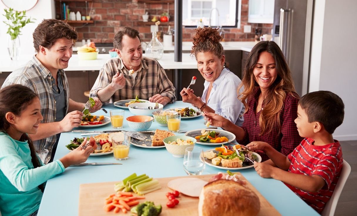 Куриные ножки и бедра: рецепты с рисом, в тортильях, с баклажанами Куриные ножки и бедра: рецепты с рисом, в тортильях, с баклажанами