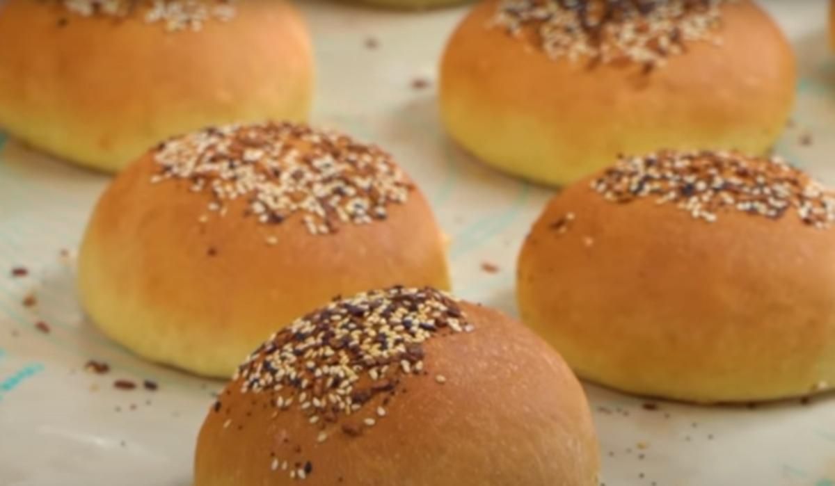 Як приготувати булочки для бургерів: рецепт Як приготувати булочки для бургерів: рецепт