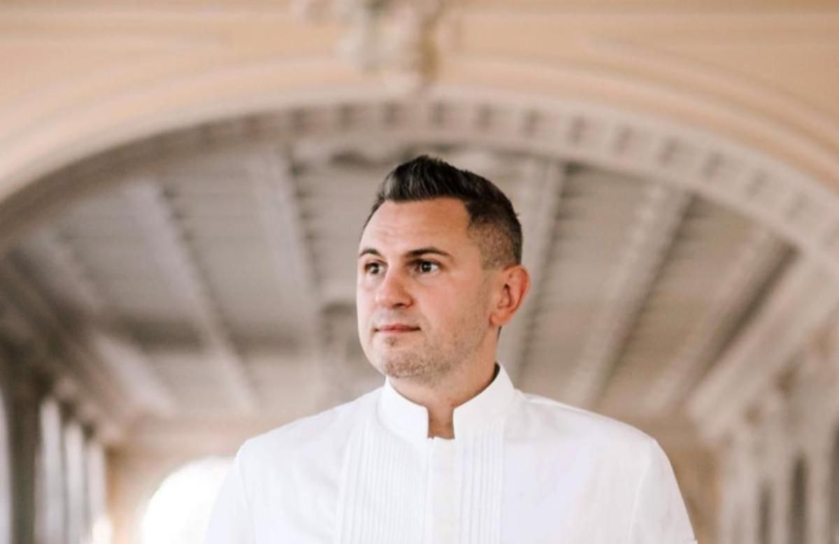 Шеф-кухар Юрій Ковриженко став світовим послом гастрономії Шеф-кухар Юрій Ковриженко став світовим послом гастрономії