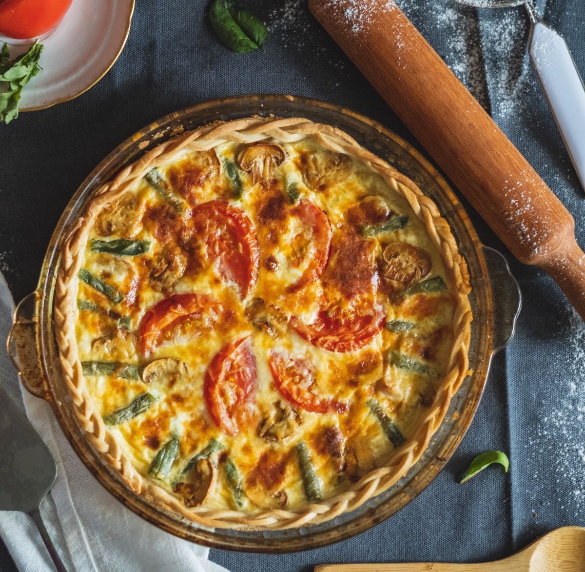 Пирог с грибами, спаржей и томатами: домашний рецепт Пирог с грибами, спаржей и томатами: домашний рецепт