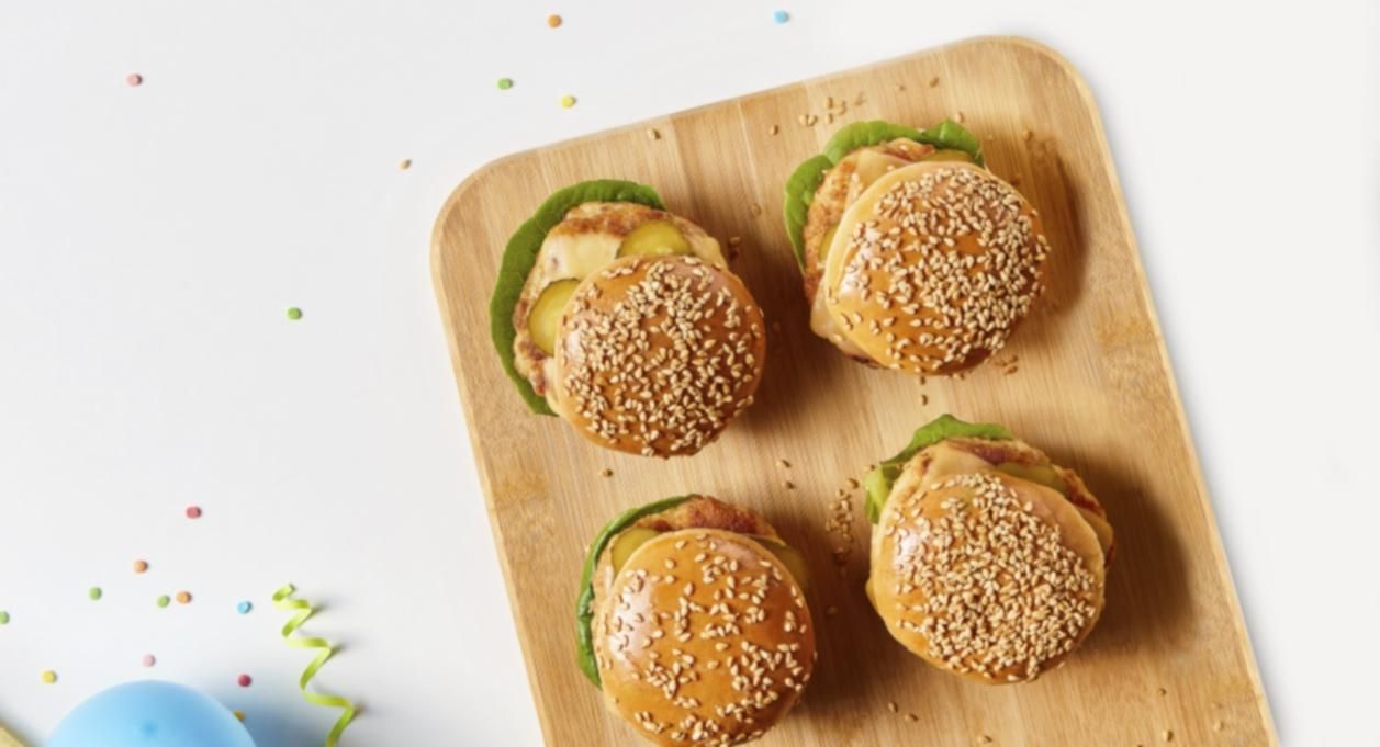 Мінібургери з курятиною: покроковий рецепт Мінібургери з курятиною: покроковий рецепт