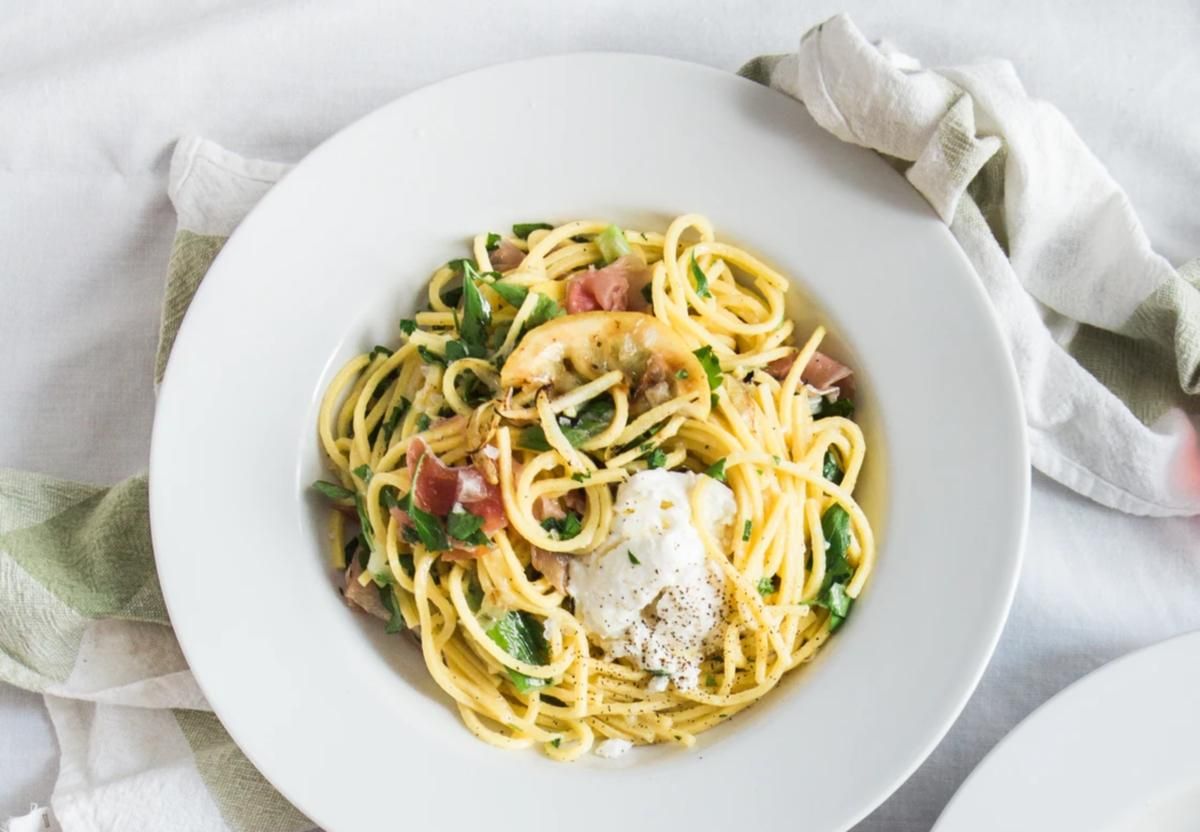 Як приготувати пасту з хамоном та рікотою: домашній рецепт Як приготувати пасту з хамоном та рікотою: домашній рецепт