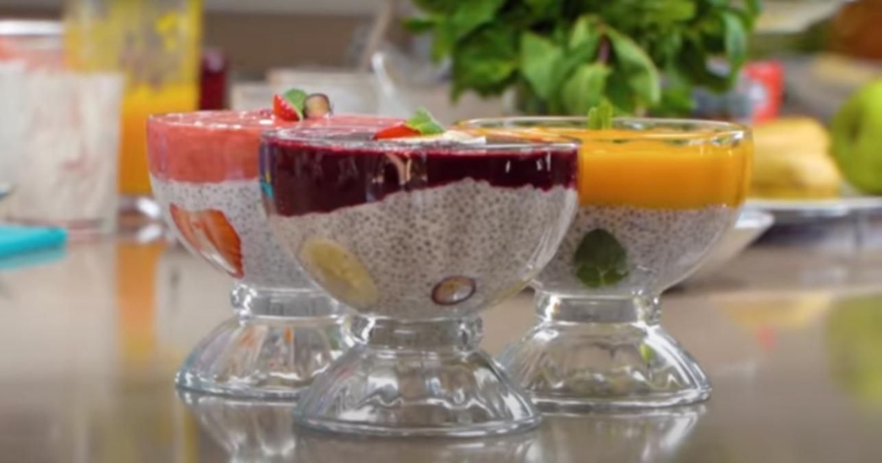 Три фруктовые пудинги с семенами чиа: рецепты Тани Литвиновой Три фруктовые пудинги с семенами чиа: рецепты Тани Литвиновой