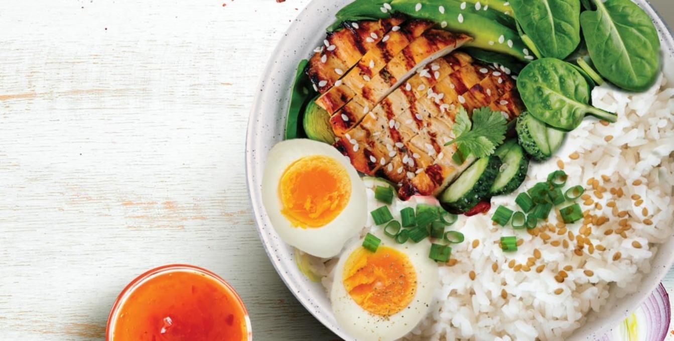 Боул с курятиной в кисло-сладком соусе: домашний рецепт Боул с курятиной в кисло-сладком соусе: домашний рецепт