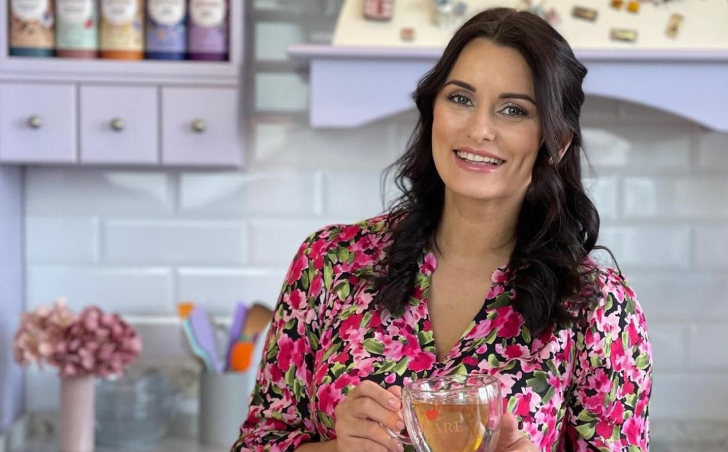 Лиза Глинская готовит сырный печиов рецепт Лиза Глинская готовит сырный печиов рецепт