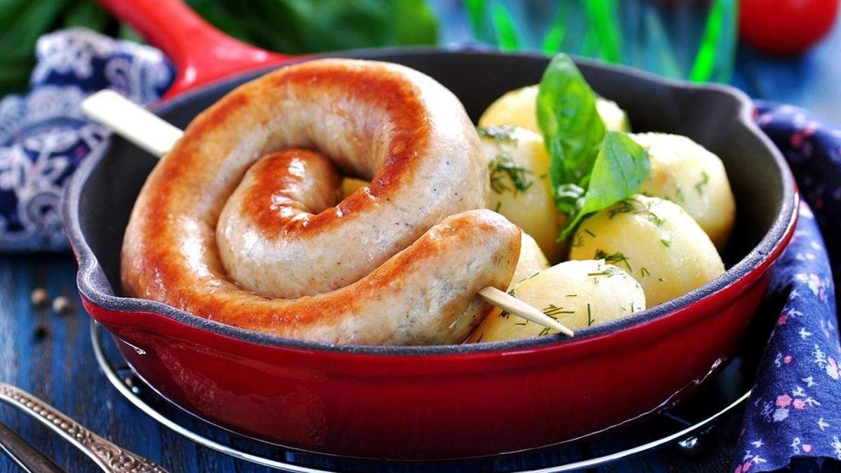 Як приготувати домашню ковбасу: 5 смачних рецептів Як приготувати домашню ковбасу: 5 смачних рецептів