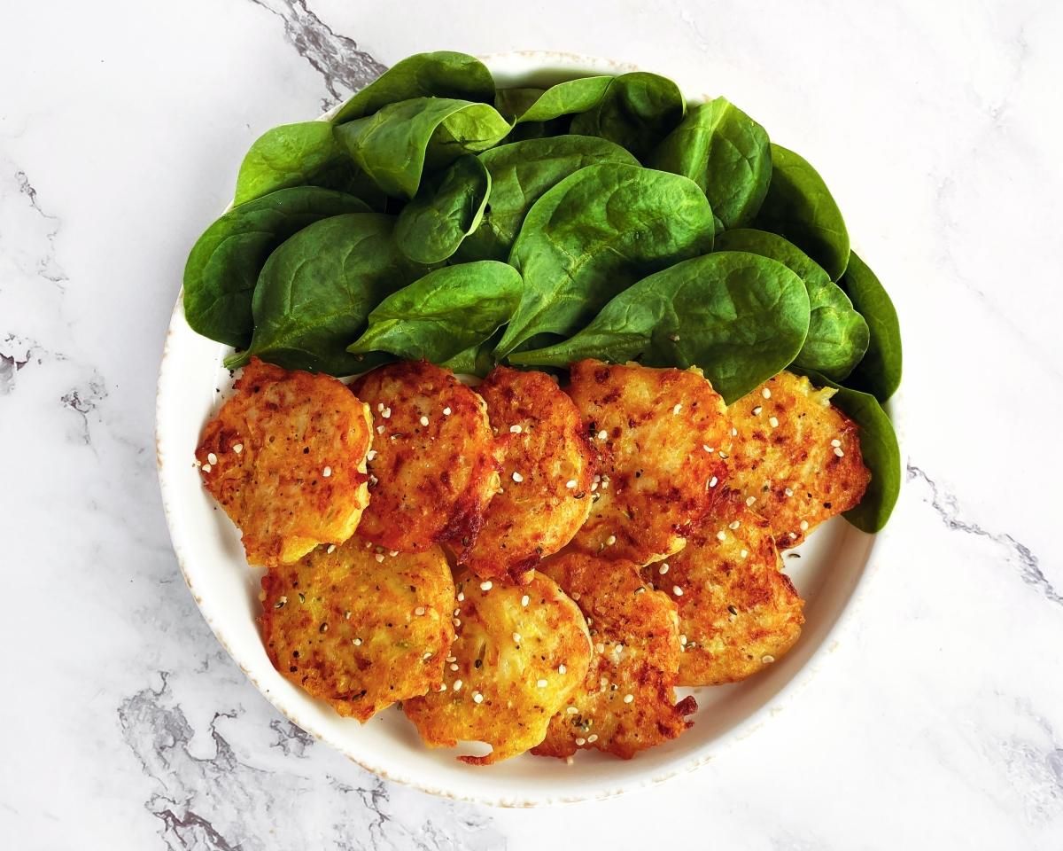 Оладки зі шпинатом: секрети приготування від шеф-кухаря Марко Черветті Оладки зі шпинатом: секрети приготування від шеф-кухаря Марко Черветті