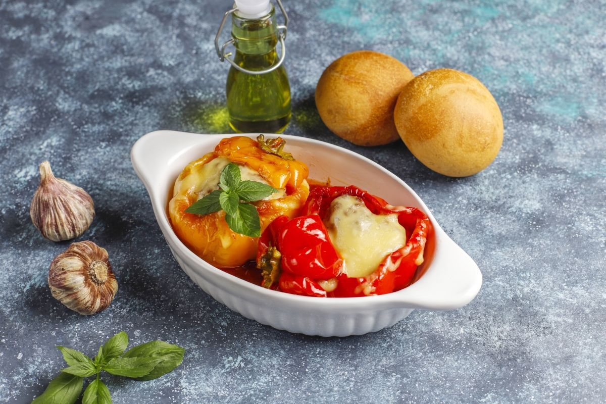 Фарширований перець по-італійськи від Марко Черветті Фарширований перець по-італійськи від Марко Черветті