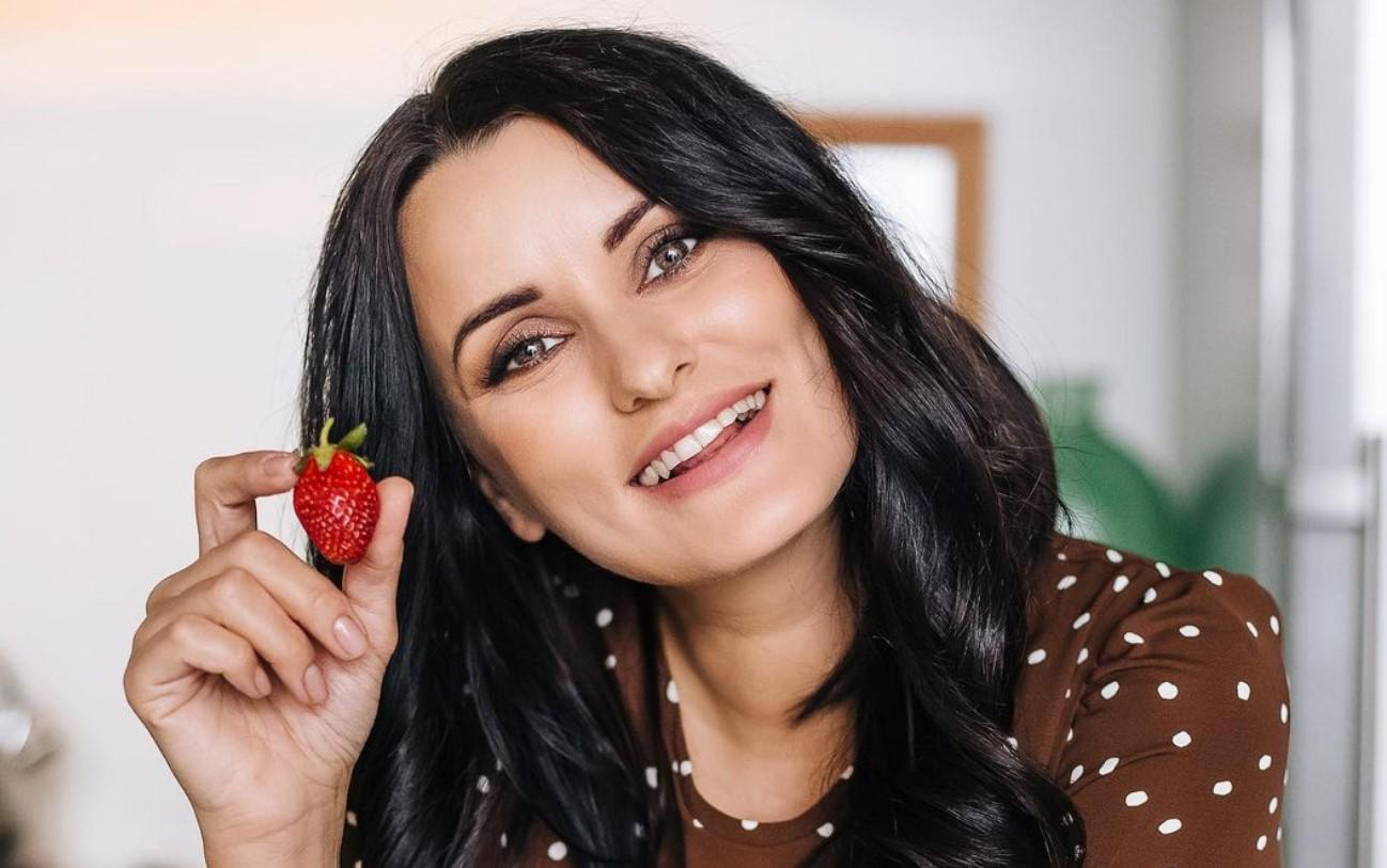 Мигдалево-полуничний коктейлю без лактози – рецепт покроково