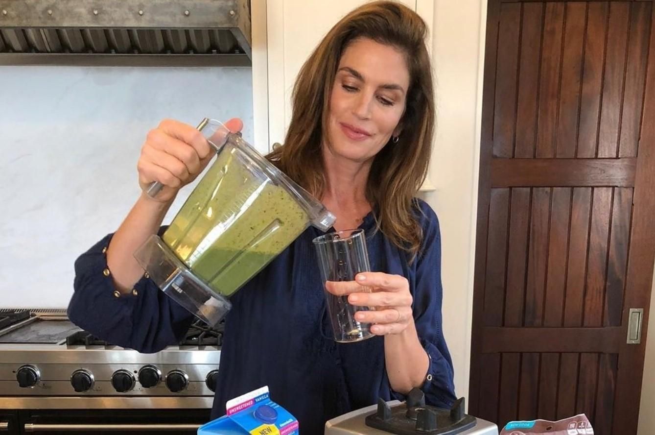 Любимые смузи звезд: рецепты Любимые смузи звезд: рецепты