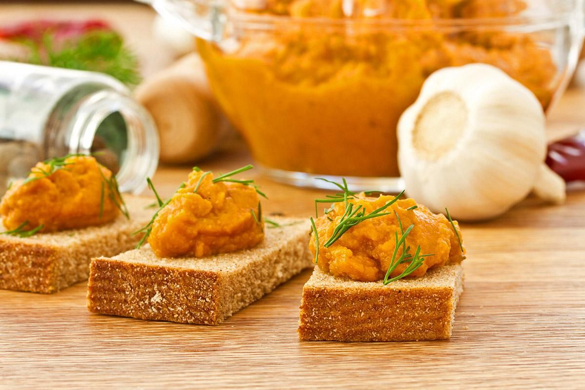 Овощная икра на зиму: рецепты из кабачков и баклажанов Овощная икра на зиму: рецепты из кабачков и баклажанов