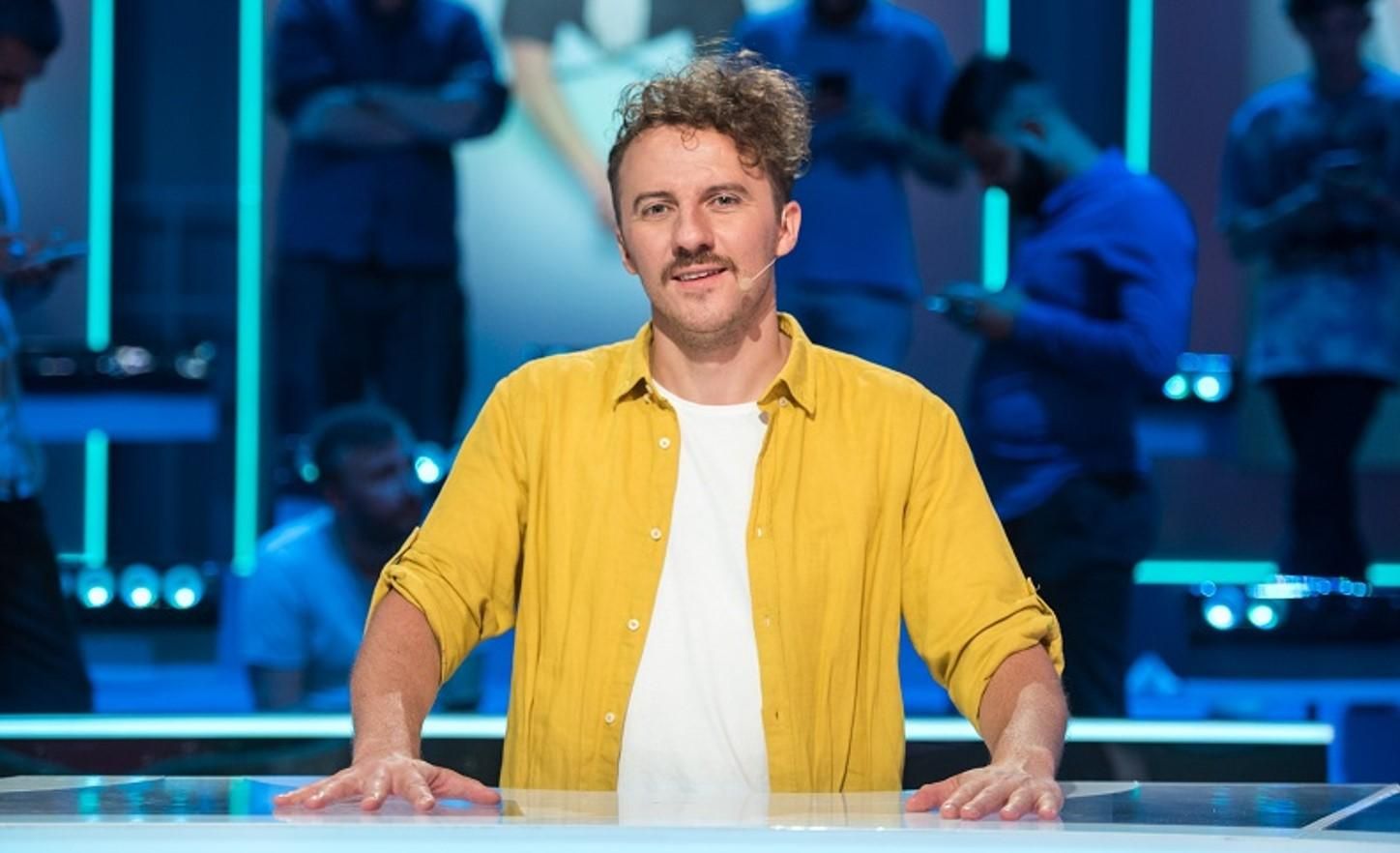 Евгений Клопотенко готовит заправки для салатов Евгений Клопотенко готовит заправки для салатов