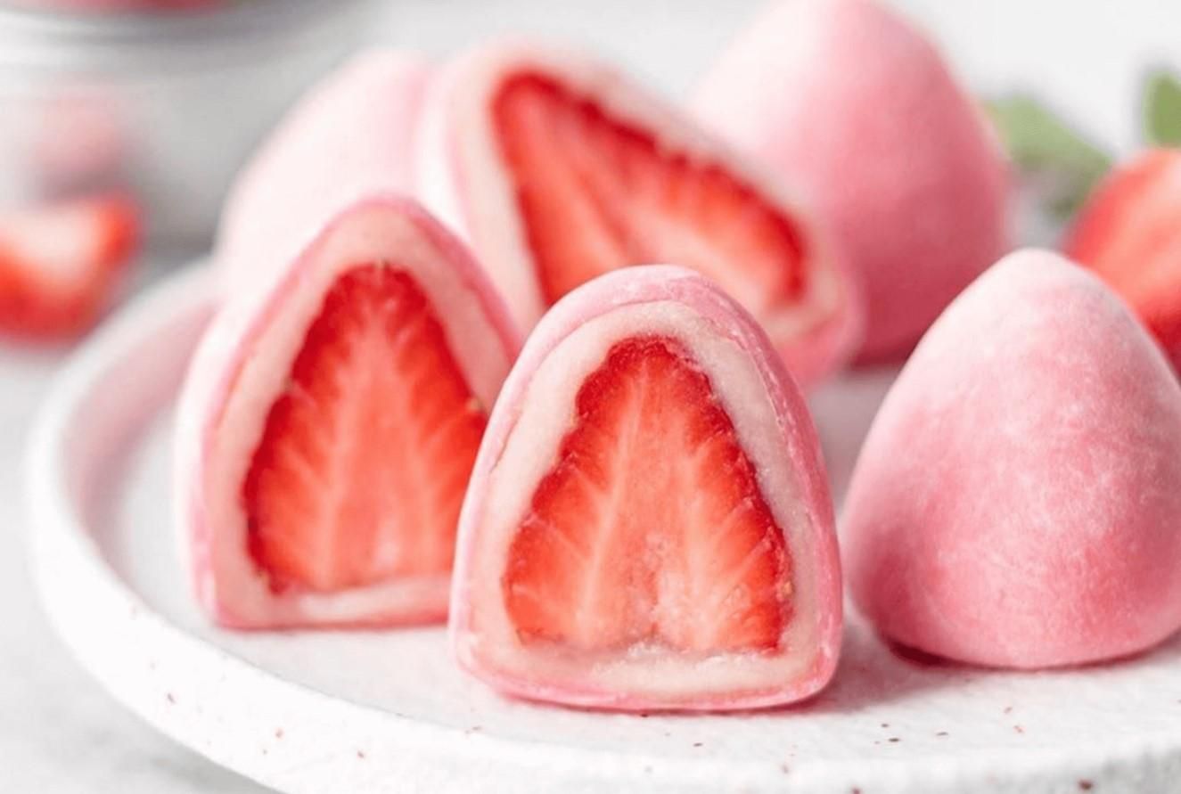 Клубничные моти: японский десерт Клубничные моти: японский десерт