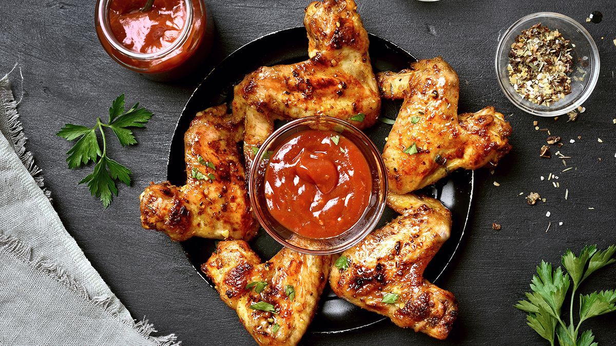 Ідеальна курочка на мангалі: як не зіпсувати страву - Новини Смачно Ідеальна курочка на мангалі: як не зіпсувати страву - Новини Смачно