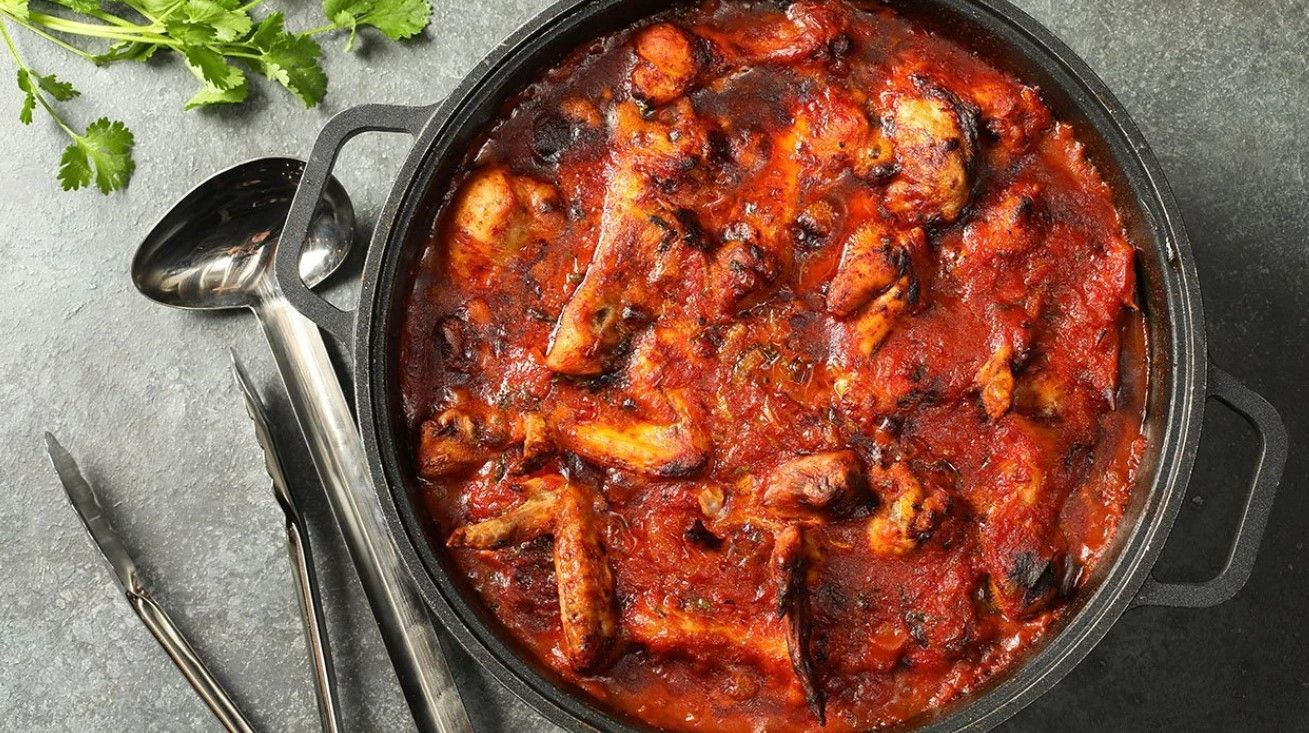 Настоящее грузинское чахохбили из курицы: рецепт Настоящее грузинское чахохбили из курицы: рецепт