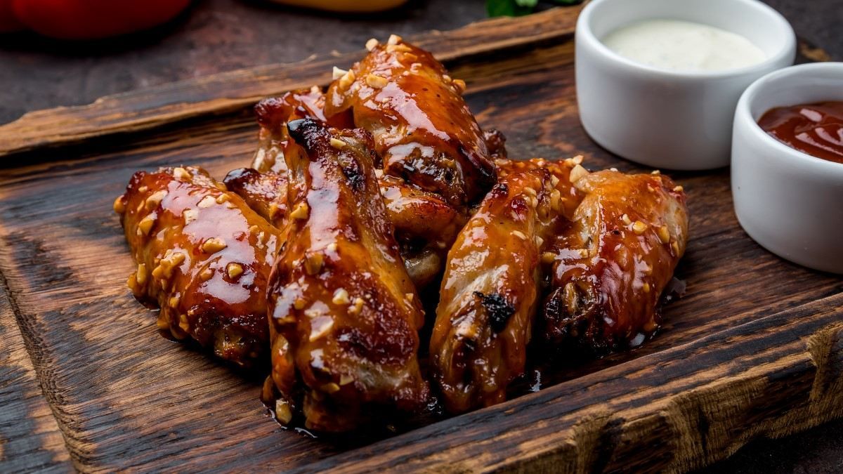 Небанальні страви з маринованою куркою: китайська локшина, пряний рис та лаваш із баклажанами - Україна новини - Новини Смачно Небанальні страви з маринованою куркою: китайська локшина, пряний рис та лаваш із баклажанами - Україна новини - Новини Смачно