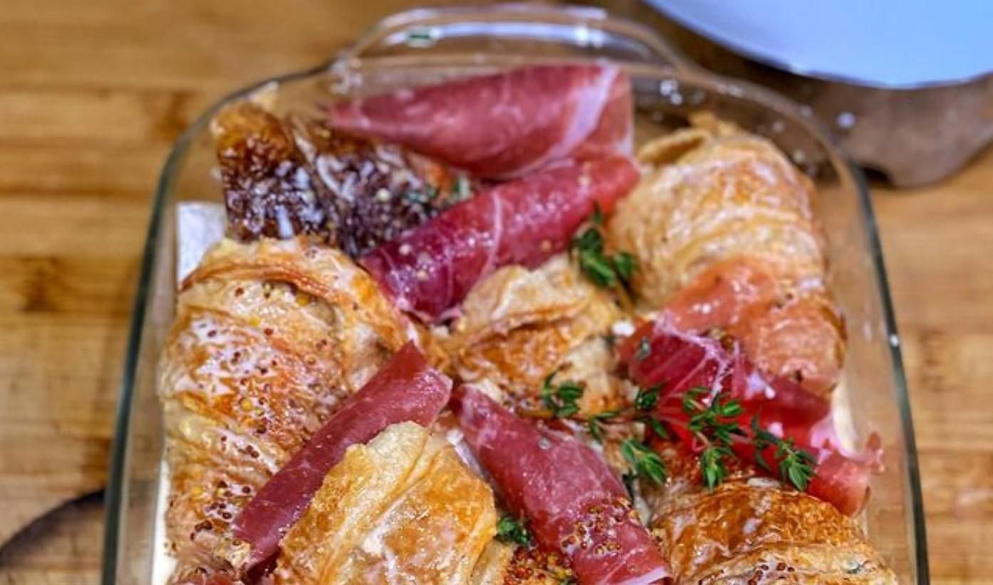 Запеченные круассаны в сливках: рецепт Запеченные круассаны в сливках: рецепт