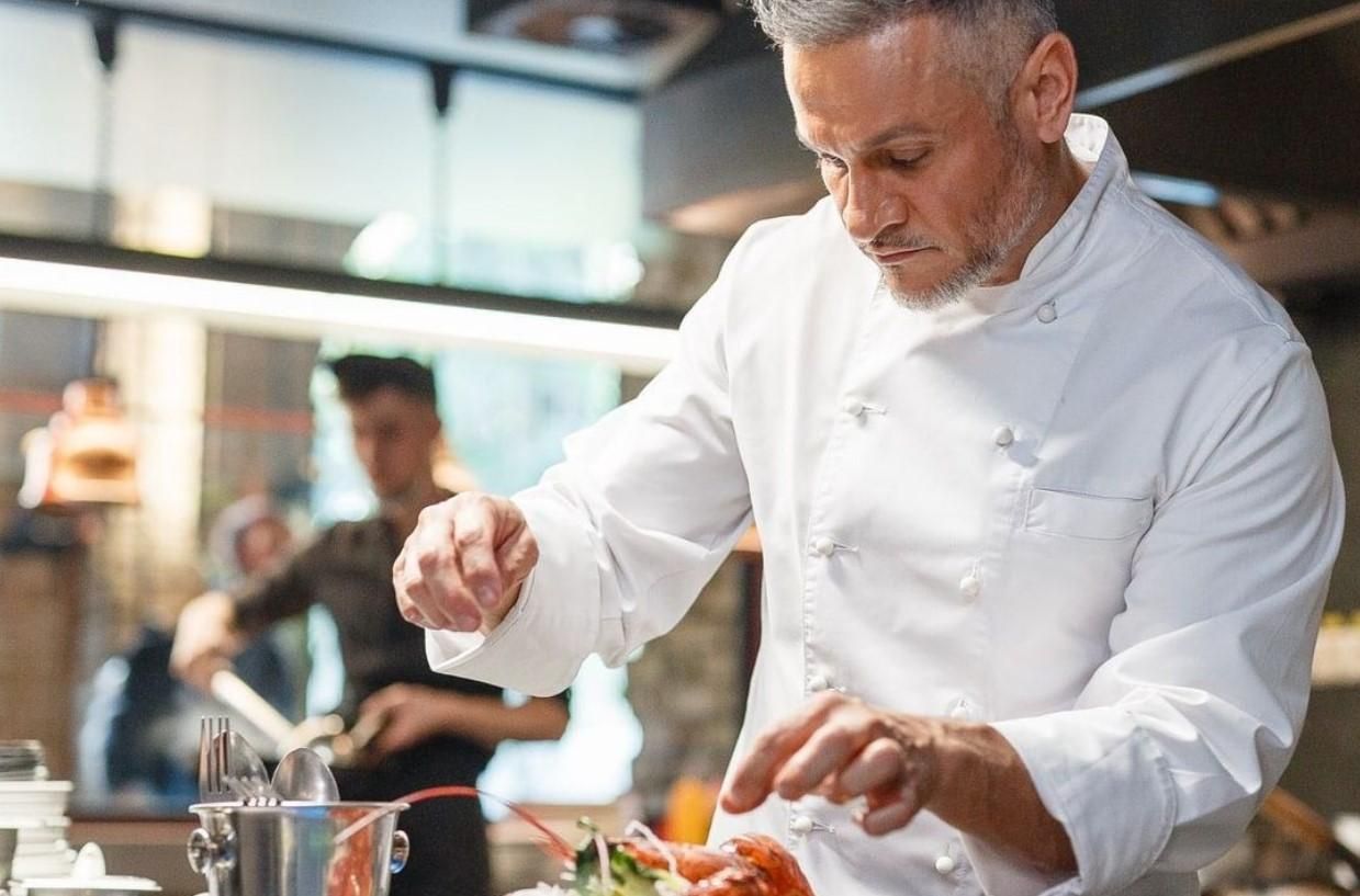 Эктор Хименес-Браво Эктор Хименес-Браво