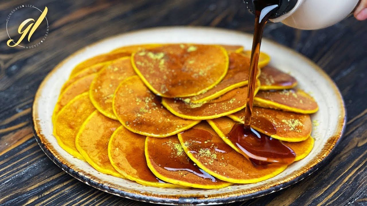 Вкусный завтрак из тыквы: готовим панкейки по рецепту Лизы Глинской Вкусный завтрак из тыквы: готовим панкейки по рецепту Лизы Глинской