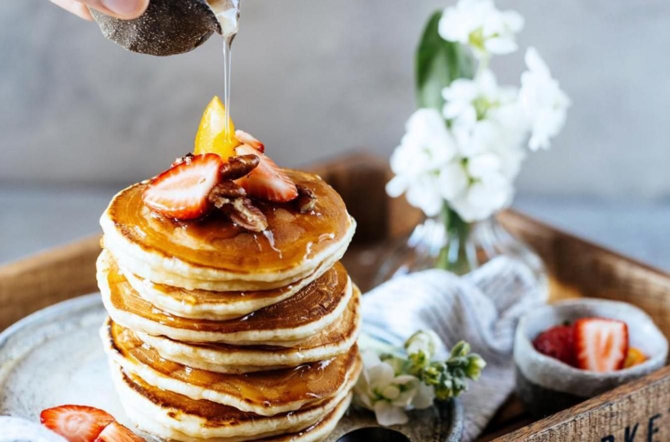 Готовим панкейки на завтрак: рецепт на молоке Готовим панкейки на завтрак: рецепт на молоке