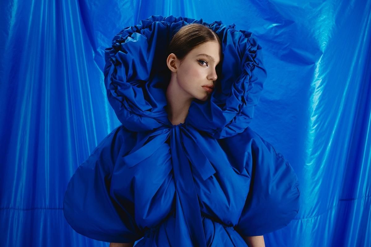 С мыслью об окружающей среде: ТМ "Наша Ряба" и Andre TAN представили коллекцию одежды ICARIA - Новости Вкусно С мыслью об окружающей среде: ТМ "Наша Ряба" и Andre TAN представили коллекцию одежды ICARIA - Новости Вкусно