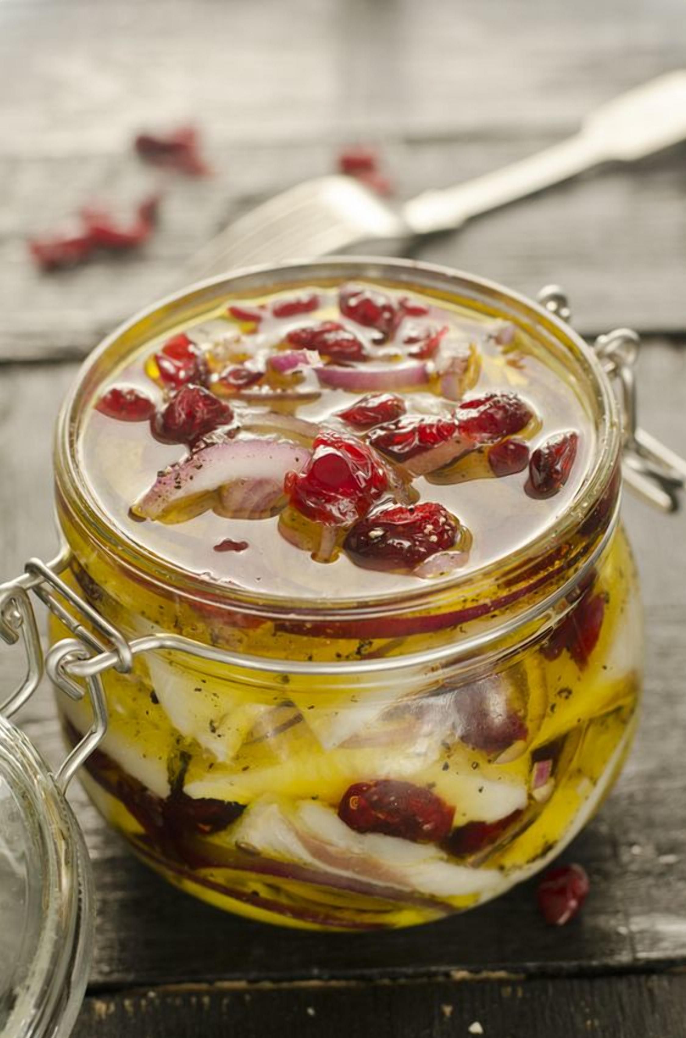 Пиво или минеральная вода: нетипичные маринады для сельди - Новости Вкусно Пиво или минеральная вода: нетипичные маринады для сельди - Новости Вкусно