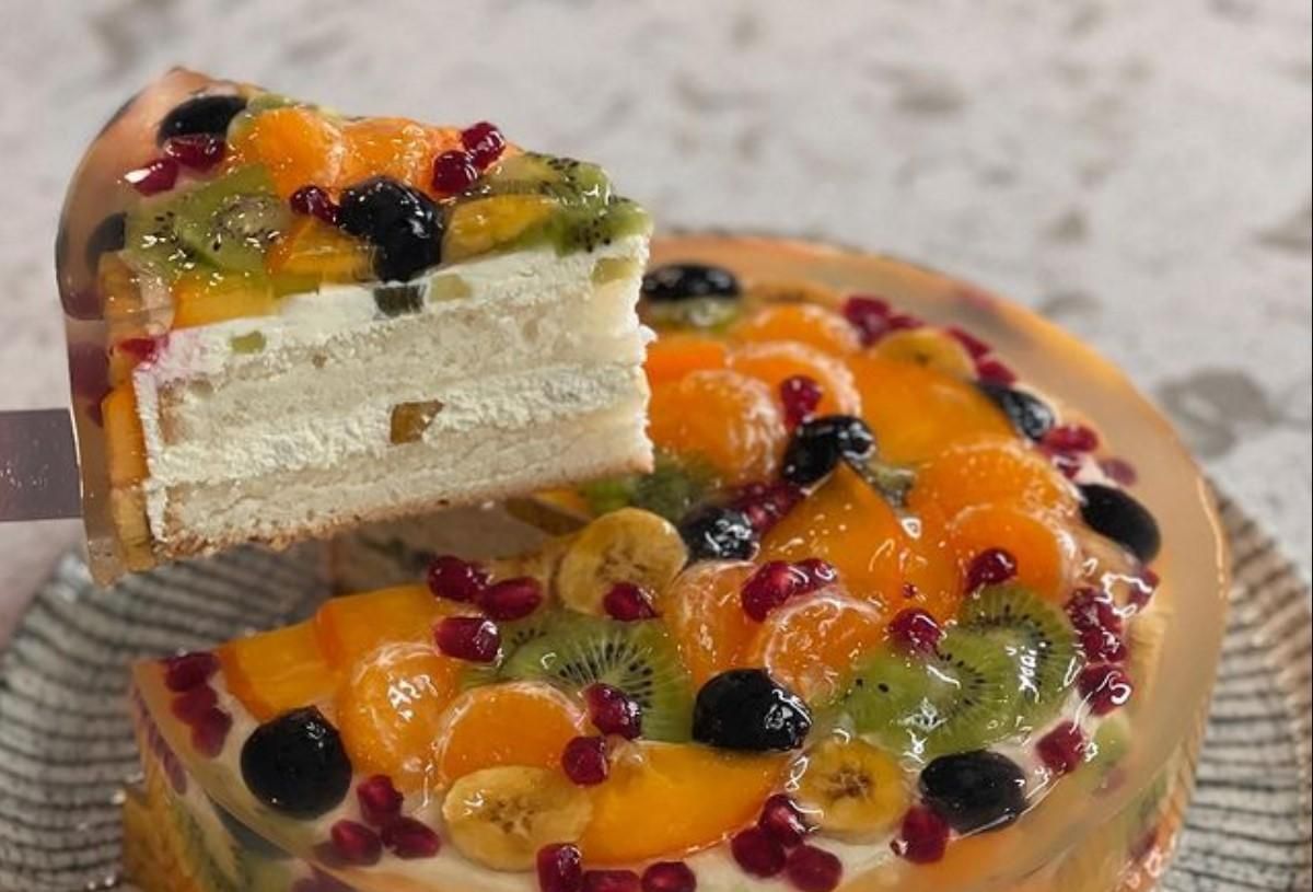 Главный десерт новогоднего стола: рецепт фруктового торта