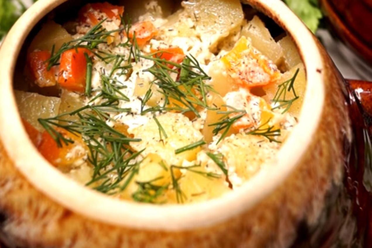 Понравится каждому: как вкусно запечь картошку с курицей в горшках - Новости Вкусно Понравится каждому: как вкусно запечь картошку с курицей в горшках - Новости Вкусно